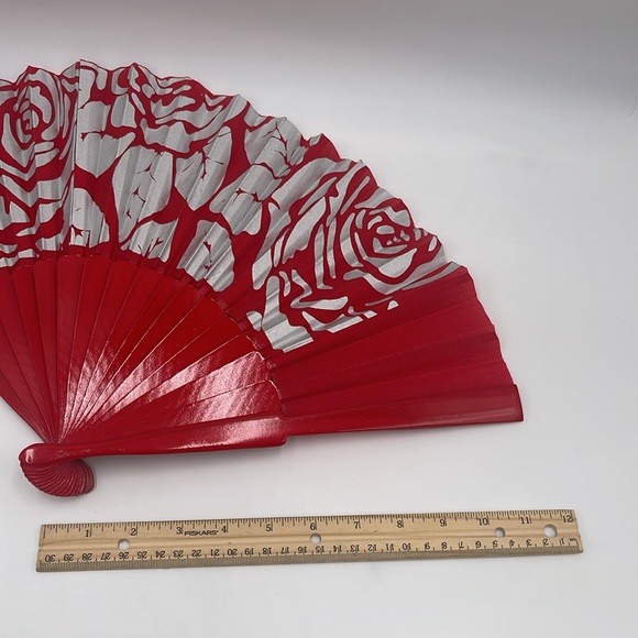 Brand new. ROSES PERICON Spanish Hand FAn - Picture 5 of 7